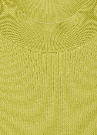 Blusa Cuello Alto de Canalé