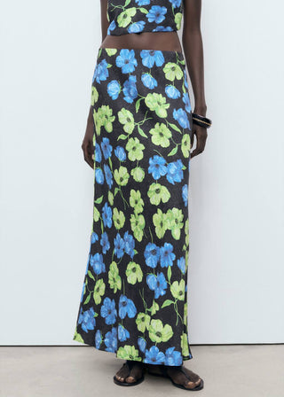 Enagua Larga con Estampado Floral.