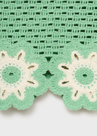 Blusa de Crochet con Detalle Floral