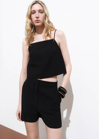 Blusa Crop con Detalle de Botones
