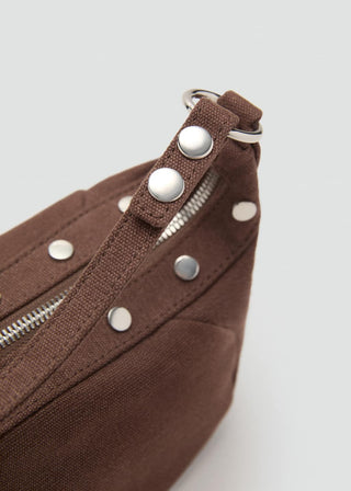 Bolso de Hombro con Tachuelas.