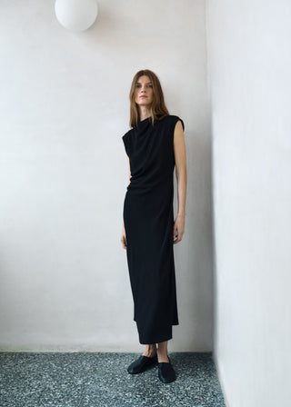 Vestido Midi con Detalle Fruncido
