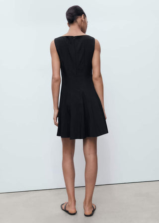 Vestido Corto Cuello Redondo