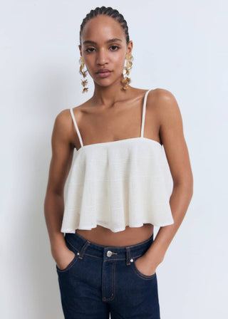 Blusa de Tirantes con Detalle Volante