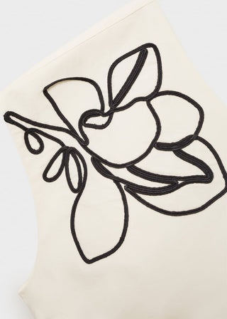 Blusa Asimétrica con Bordado Floral