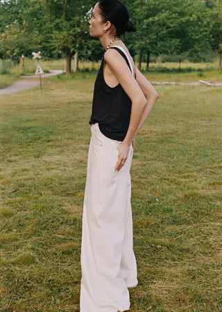 Jeans Wide Leg Talle Alto con Bolsillos