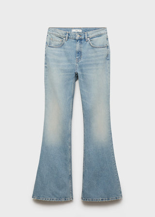 Jeans Flare Talle Medio con Bolsillos.