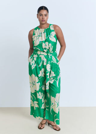 Enterizo con Cinturón Estampado Floral.