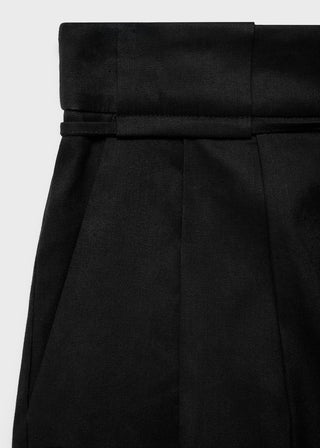 Short con Cinturón de Lazo
