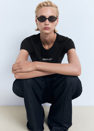Camiseta Manga Corta con Logo