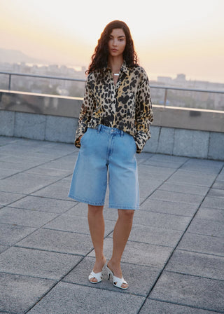 Camisa Manga Larga con Estampado Animal Print.