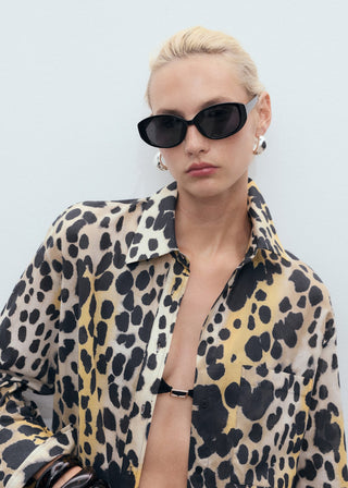 Camisa Manga Larga con Estampado Animal Print.