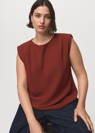 Blusa Cuello Barco con Hombreras Fruncidas