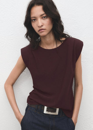 Blusa Cuello Barco con Hombreras Fruncidas