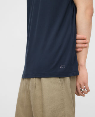 Camiseta Manga Corta con Cuello Redondo