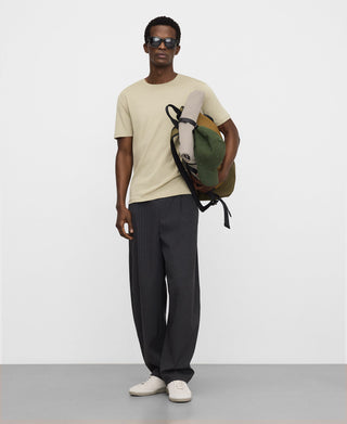 Camiseta Manga Corta con Logo Bordado