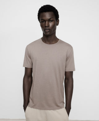 Camiseta.