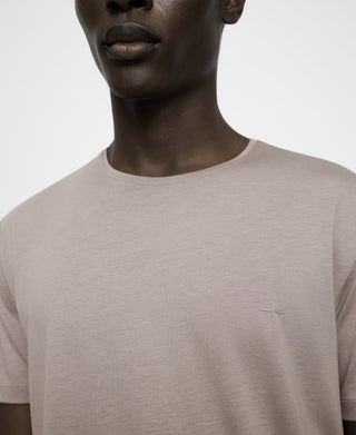 Camiseta.