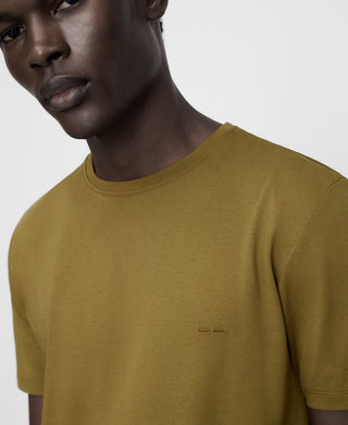 Camiseta.