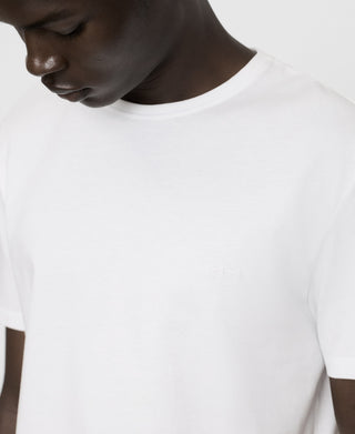 Camiseta.
