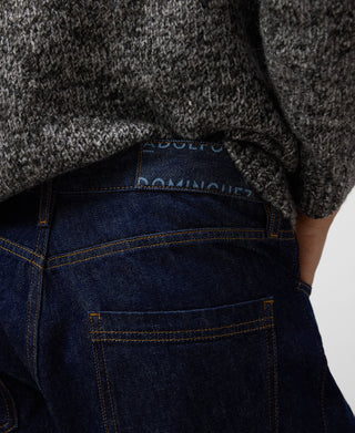 Jeans Rectos Talle Alto con Bolsillos