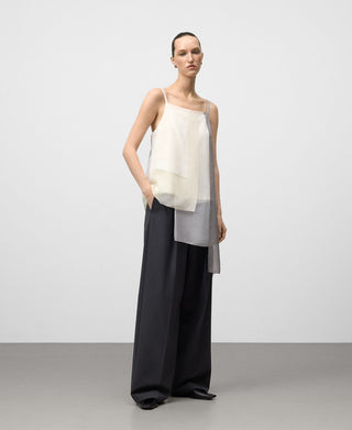 Blusa de Tirantes con Capas Superpuestas