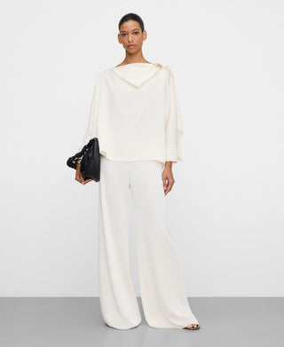 Camisa Satinada con Cuello Pañuelo