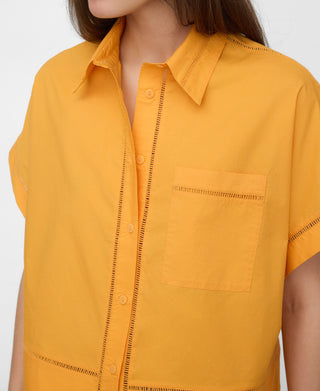 Camisa.