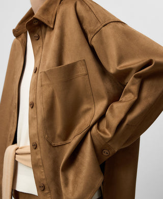 Camisa Manga Larga con Bolsillo de Antelina