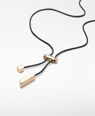 Collar Ajustable con Pieza Metálica