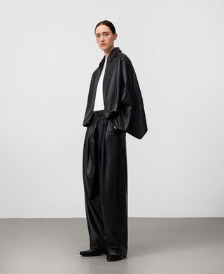 Chaqueta con Detalle Capa de Piel