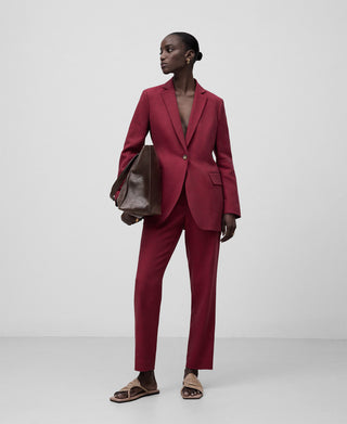 Blazer de Traje con Diseño Estructurado