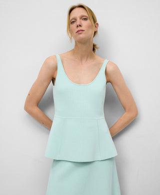 Blusa Peplum con Espalda Abierta