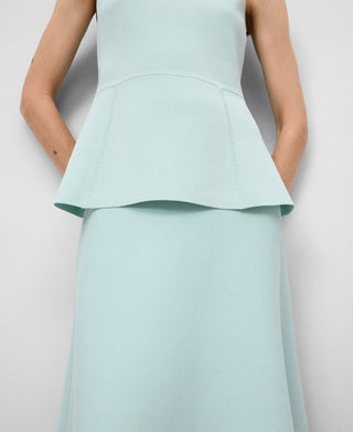 Blusa Peplum con Espalda Abierta