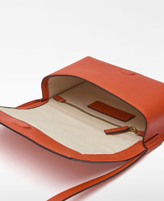 Bolso Bandolera con Solapa y Logo