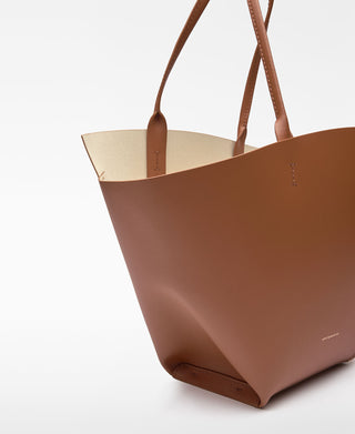 Bolso Grande de Hombro Asimétrico