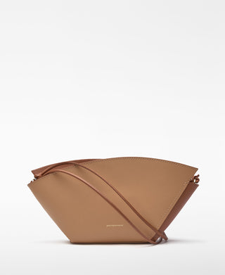 Bolso de Hombros Asimétrico con Logo