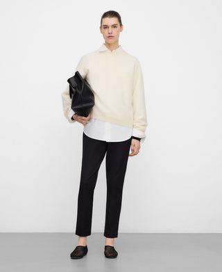 Pantalón Tobillero con Logo Bordado