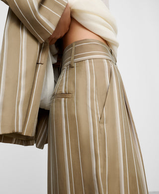 Pantalón.