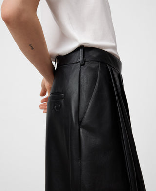 Pantalón de Pinzas con Bolsillos de Piel