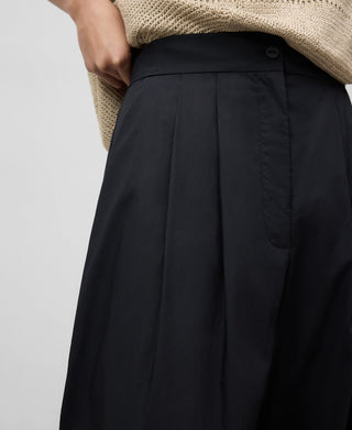 Pantalón Ancho con Detalle Pinzas, Mujer