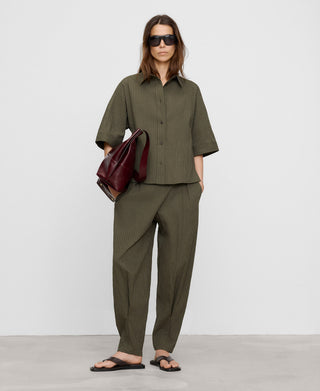 Pantalón.