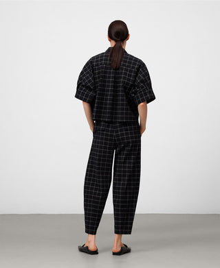 Pantalón Barrel con Estampado Cuadros