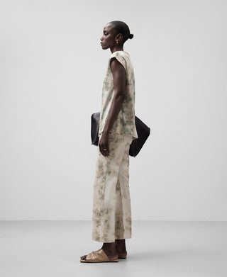 Pantalón Flare con Estampado Animal Print