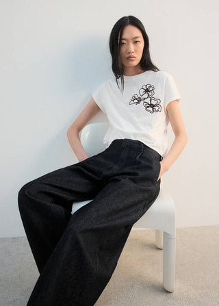 Short Sleeve T-Shirt with Floral Embroidery