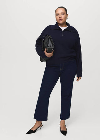 Jeans Cropped Acampanados con Bolsillos