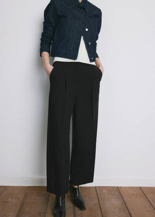 Pleated Mid-Rise Trousers with Pockets