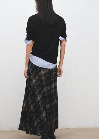 V-Neck Knit Sweatshirt