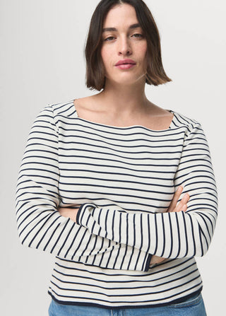 Camiseta Cuello Barco de Algodón