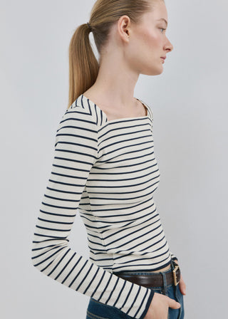 Camiseta Cuello Barco de Algodón